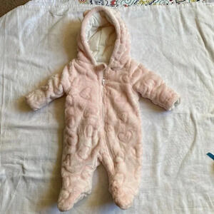 Super Soft and Cute baby girl snowsuit size 0-3M